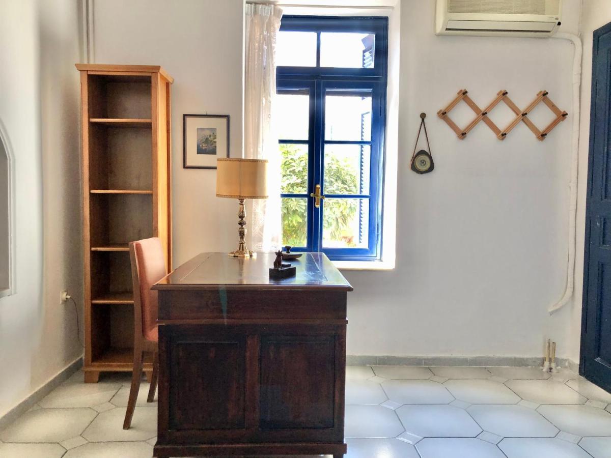 Traditional House At Aegina Port Βίλα Εξωτερικό φωτογραφία